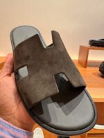 Hermes Slippers For Men With Original Packing - Image 3
