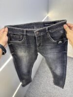 DOLCE AND GABBANA (D&G)  DENIM JEANS REGULAR FIT. - Image 5