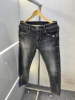 DOLCE AND GABBANA (D&G)  DENIM JEANS REGULAR FIT.