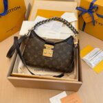 Louis Vuitton Women's Bag.