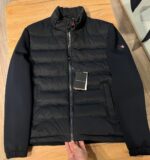 Tommy Hilfiger Men's Down Jacket. - Image 2