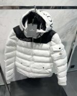Moncler Down Padding Jacket For Men With Original Packing.