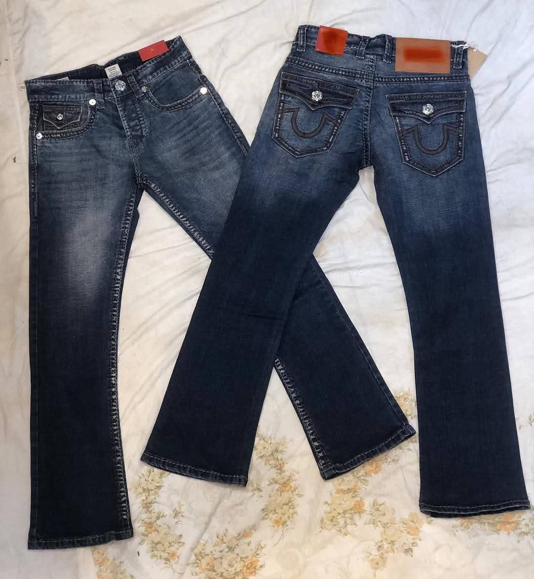2025/10/1000097958.jpg True Religion Boot Cut Denim Jeans Pant. - Image 1