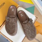 Louis Vuitton Men's Half Shoes With Original Packing.