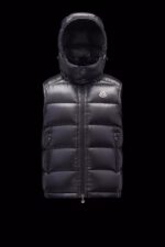 Moncler Vest Jacket With Original Packing For Men.