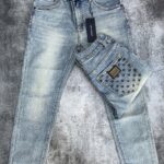 Louis Vuitton Men's Denim Jeans Pant With Original Packing.