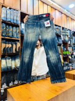 Tommy Hilfiger  Boot Cut Denim Jeans Pant. - Image 2