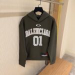 Balenciaga Men's Hoodie With Authentic Packing.
