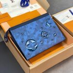 Louis Vuitton Crossbag With Original Packing.
