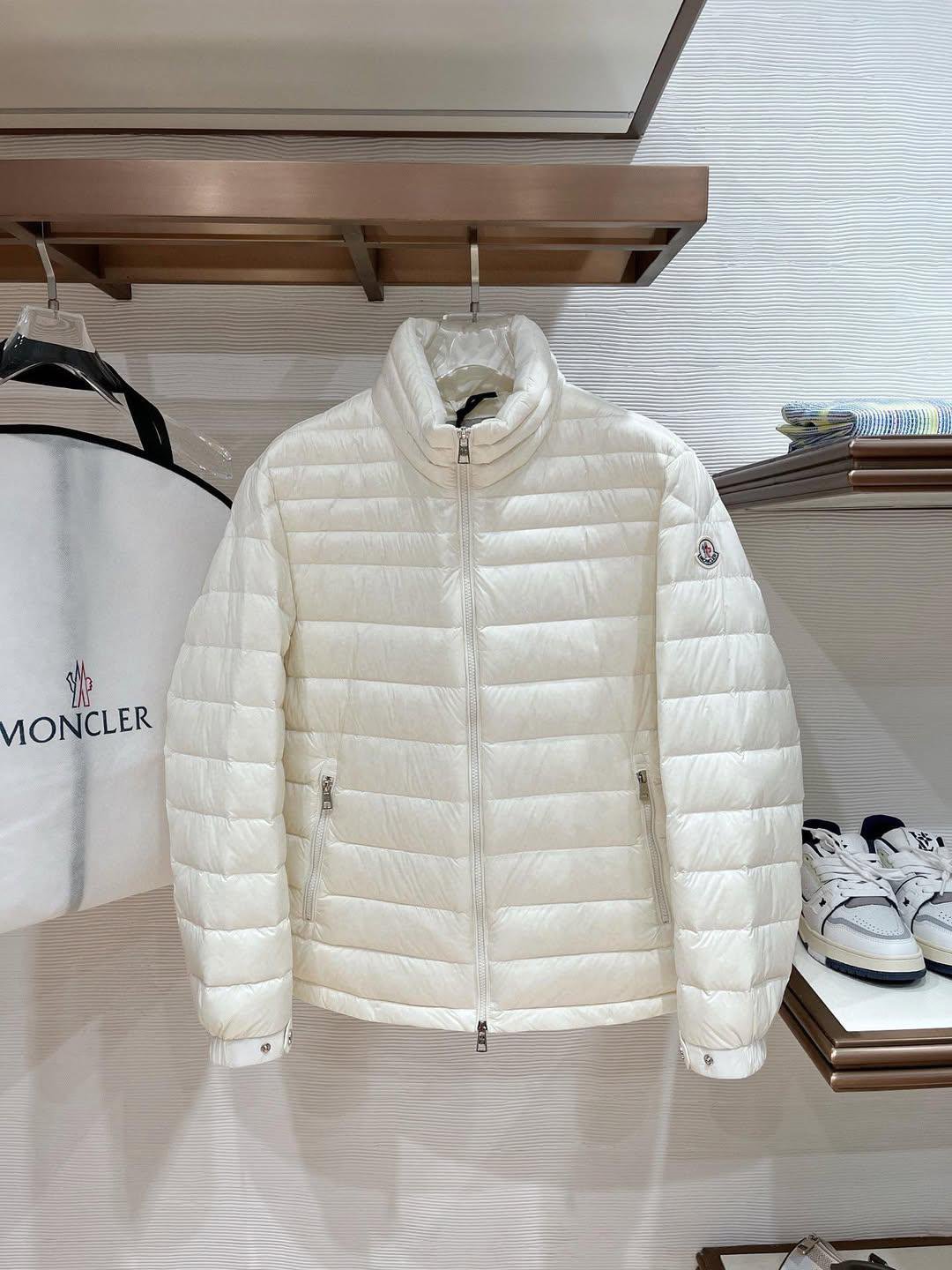 2025/11/1000141592.jpg Moncler Down Padding Jacket For Men. - Image 1