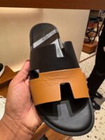 Hermes Slippers For Men With Authentic Packing. - Image 6