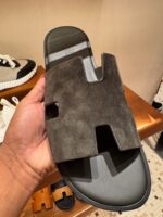 Hermes Slippers For Men With Authentic Packing. - Image 8
