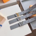 Louis Vuitton  Men's Pant Belt With Original Packing.