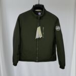 Canada Goose Men's Jacket With Original Packing. - Image 3