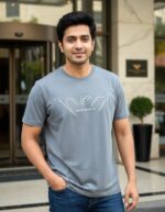 Armani Men's T Shirt With Original Packing.