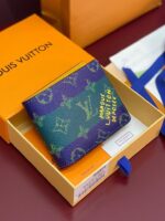 Louis Vuitton Wallet With Original Packing. - Image 5