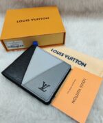 Louis Vuitton Wallet With Original Packing. - Image 12