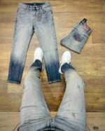 Louis Vuitton Men's Denim Jeans Pant With Original Packing. - Image 7
