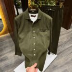 Brand Name 👉🏿 Valentino.
Men's Formal Two Pics Set With Original Packing.