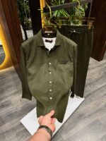 Brand Name 👉🏿 Valentino.
Men's Formal Two Pics Set With Original Packing.