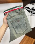 ARMANI EXCHANGE DENIM JEANS PANT.
